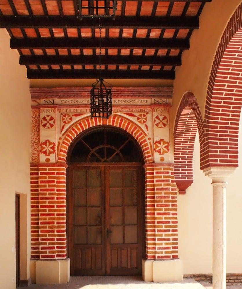 Hospedería Convento de Santa Clara Palma del Río Exterior foto
