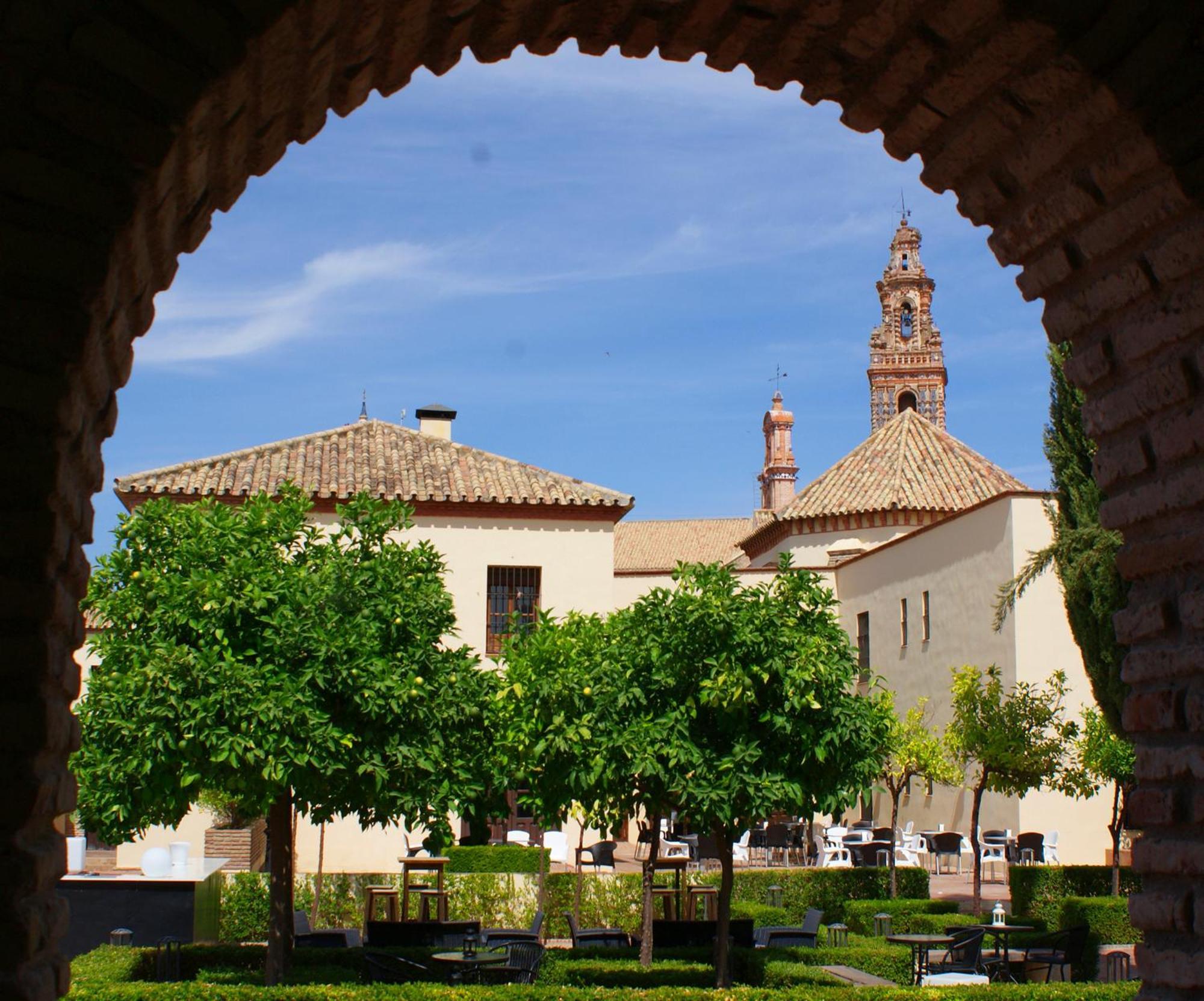 Hospedería Convento de Santa Clara Palma del Río Exterior foto