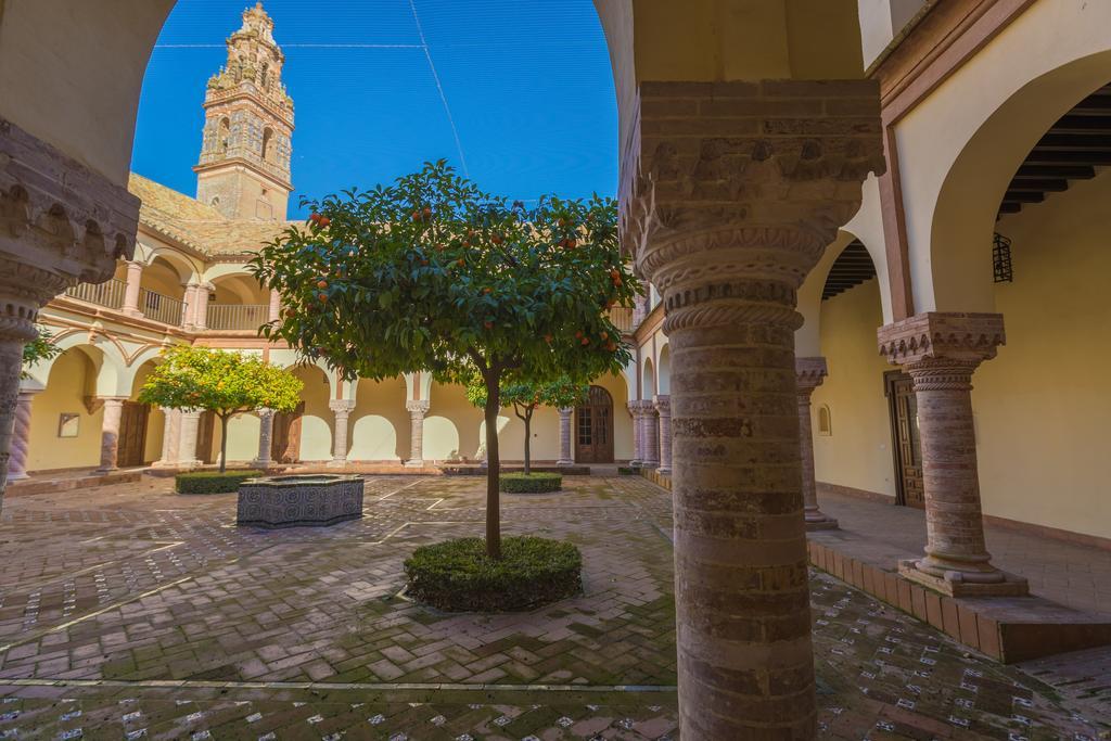 Hospedería Convento de Santa Clara Palma del Río Exterior foto
