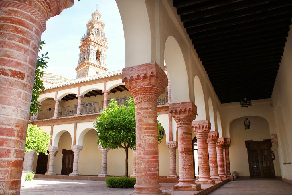 Hospedería Convento de Santa Clara Palma del Río Exterior foto
