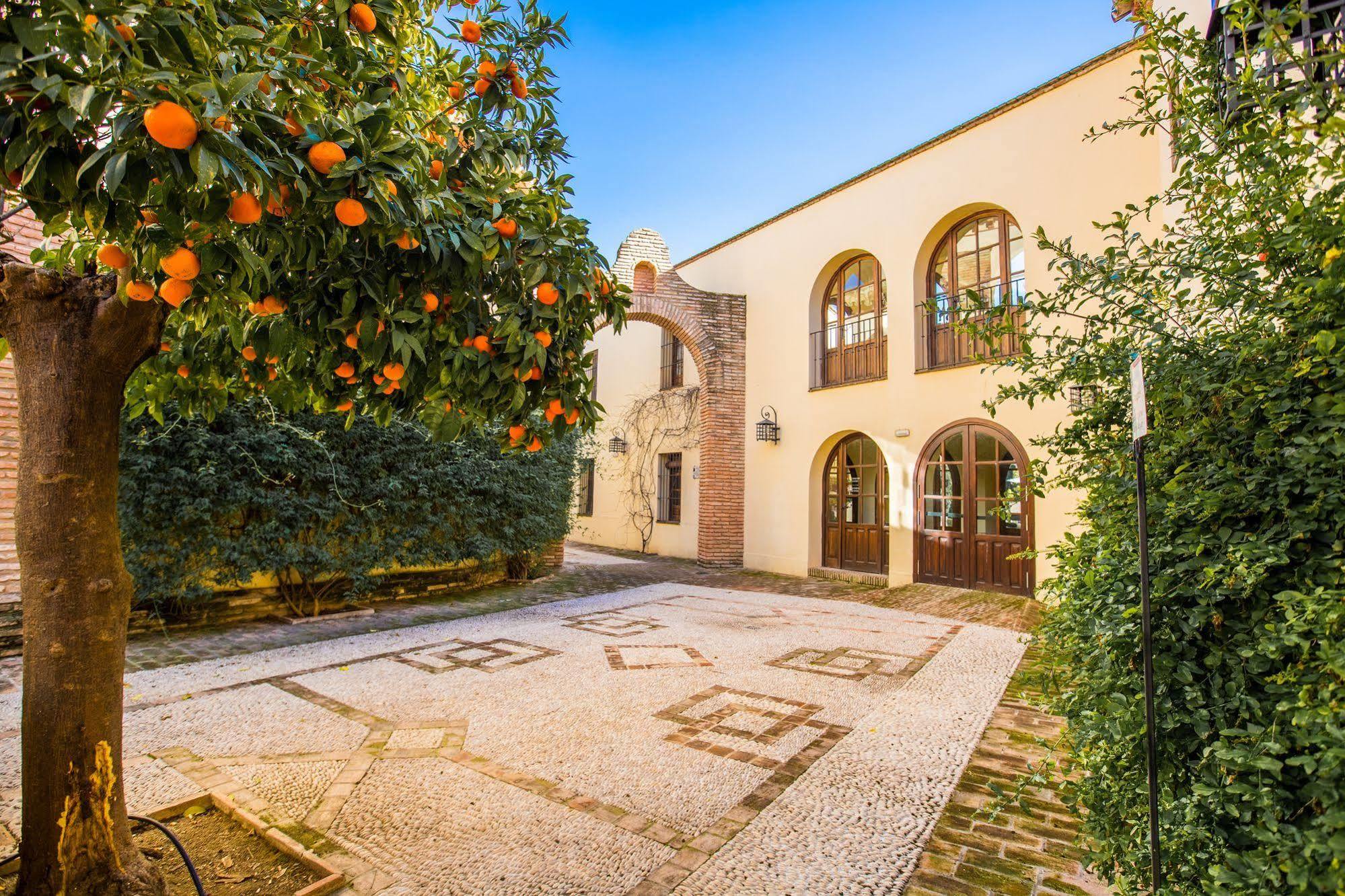 Hospedería Convento de Santa Clara Palma del Río Exterior foto